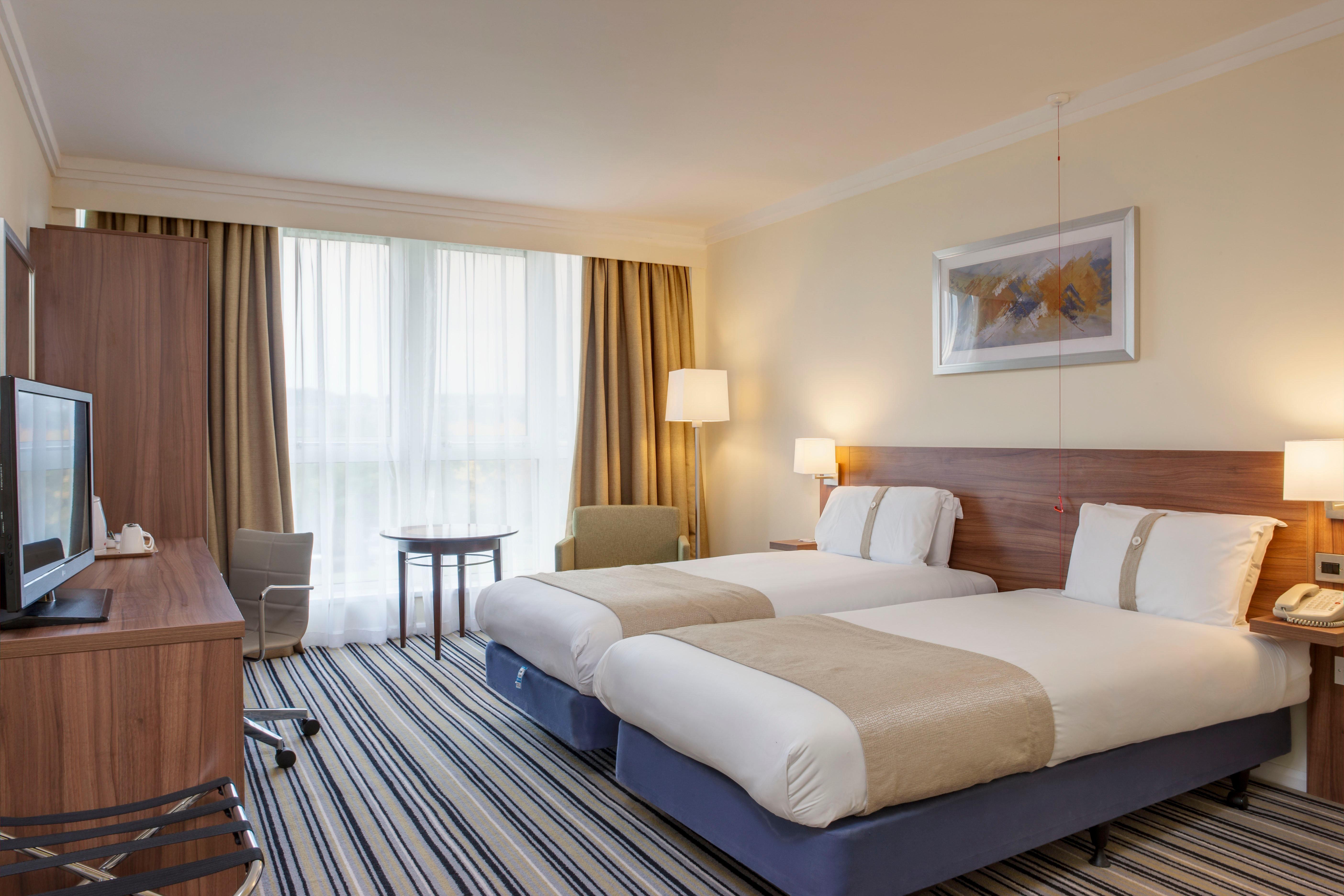 Holiday Inn Leeds Brighouse By Ihg Екстериор снимка