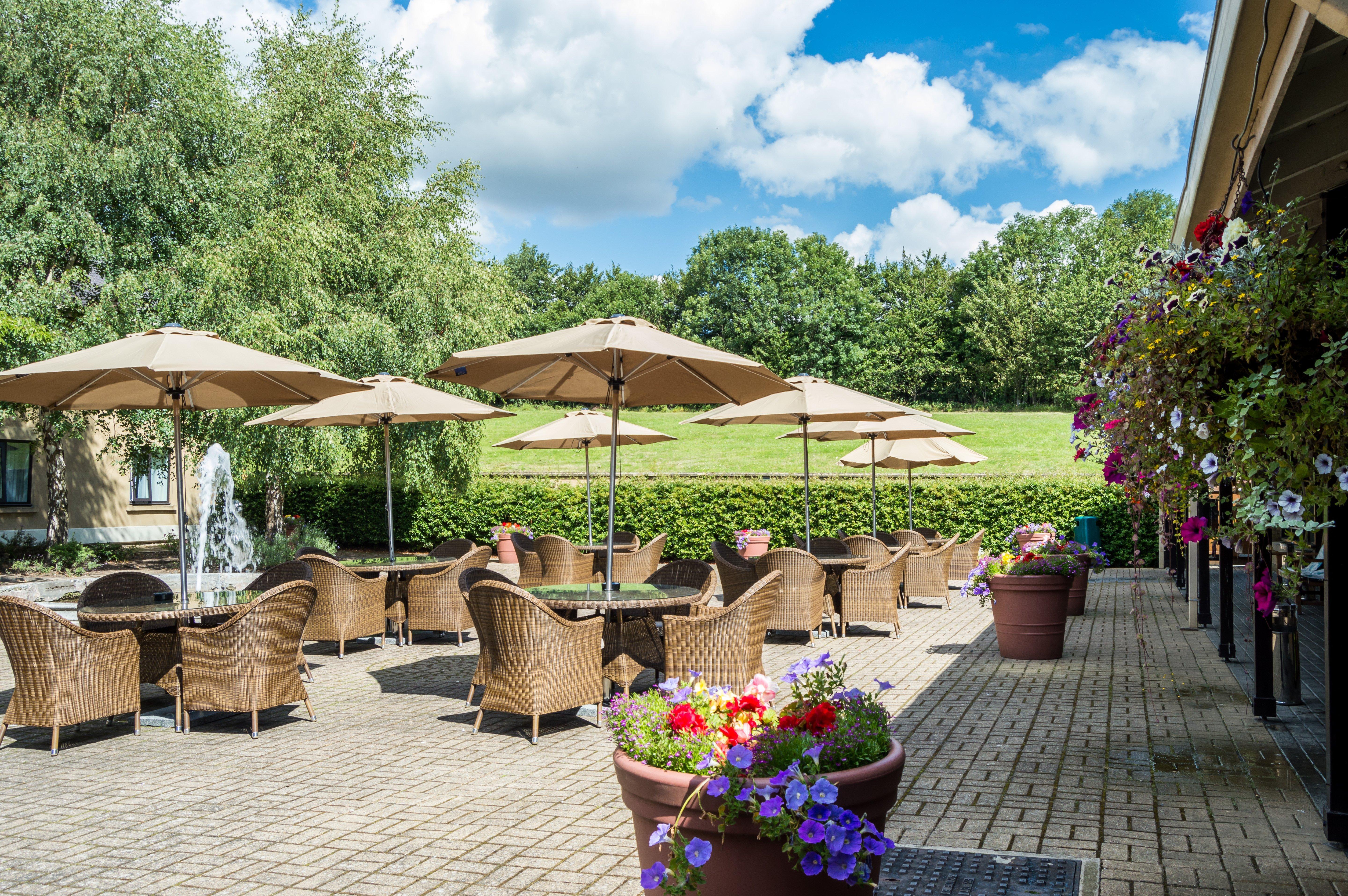 Holiday Inn Leeds Brighouse By Ihg Екстериор снимка