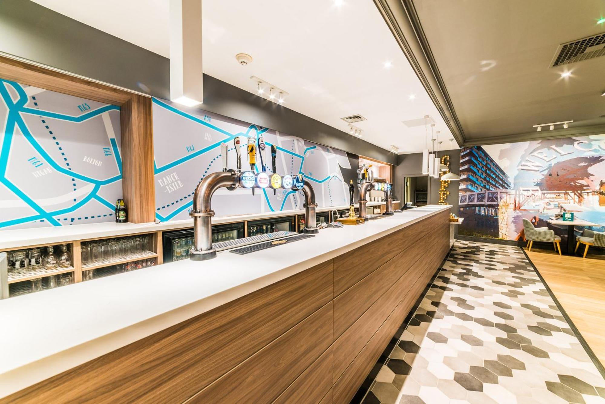 Holiday Inn Leeds Brighouse By Ihg Екстериор снимка