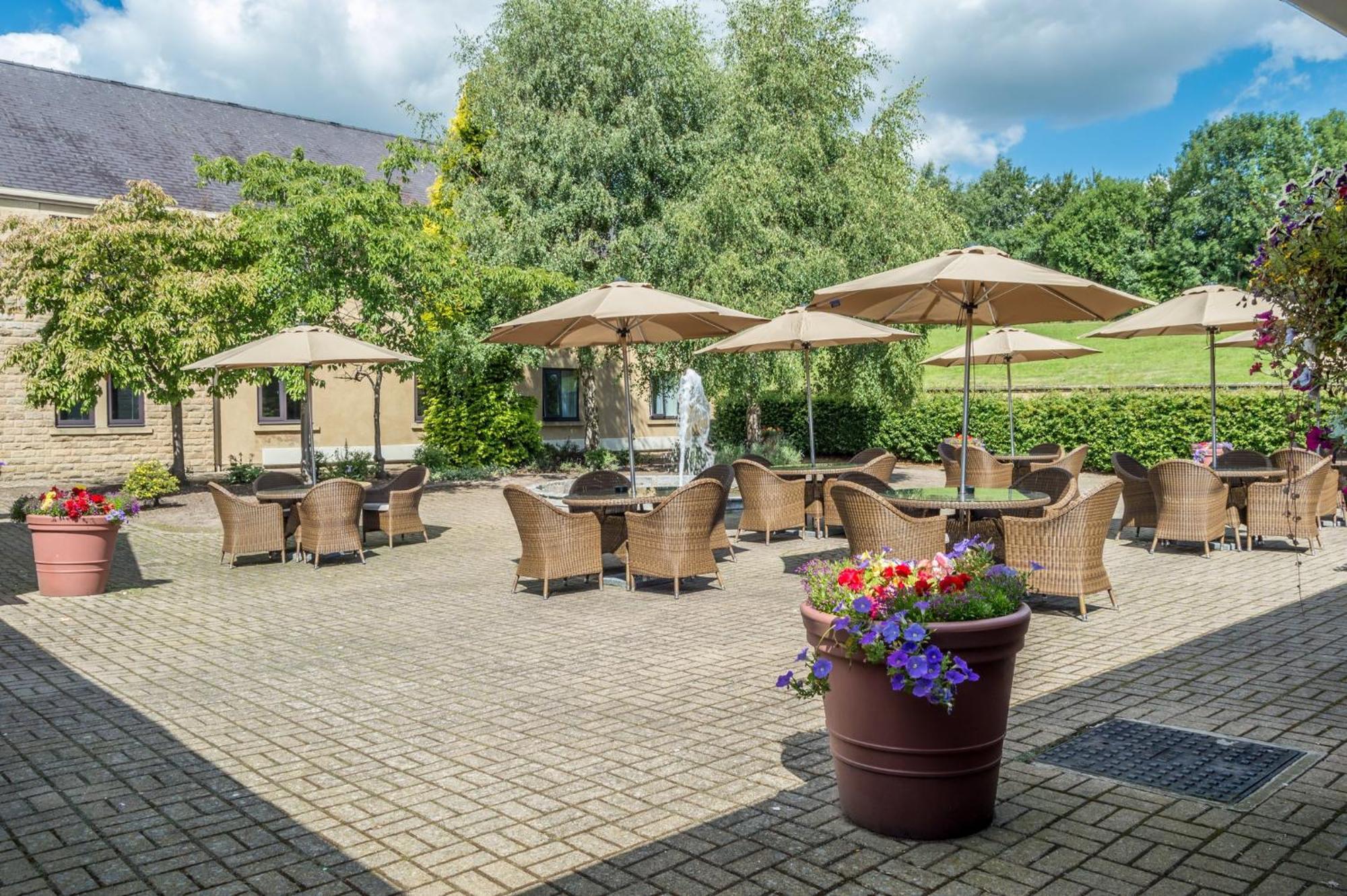 Holiday Inn Leeds Brighouse By Ihg Екстериор снимка