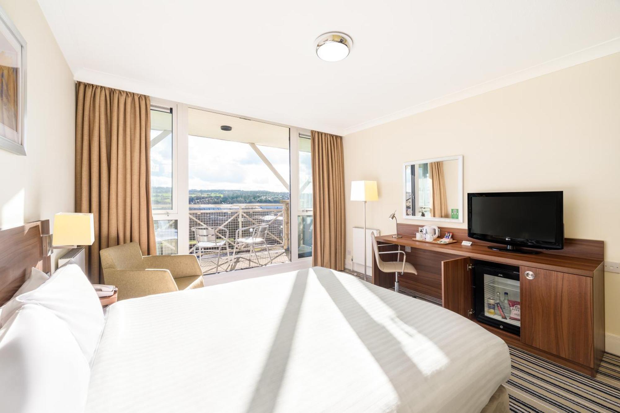 Holiday Inn Leeds Brighouse By Ihg Екстериор снимка